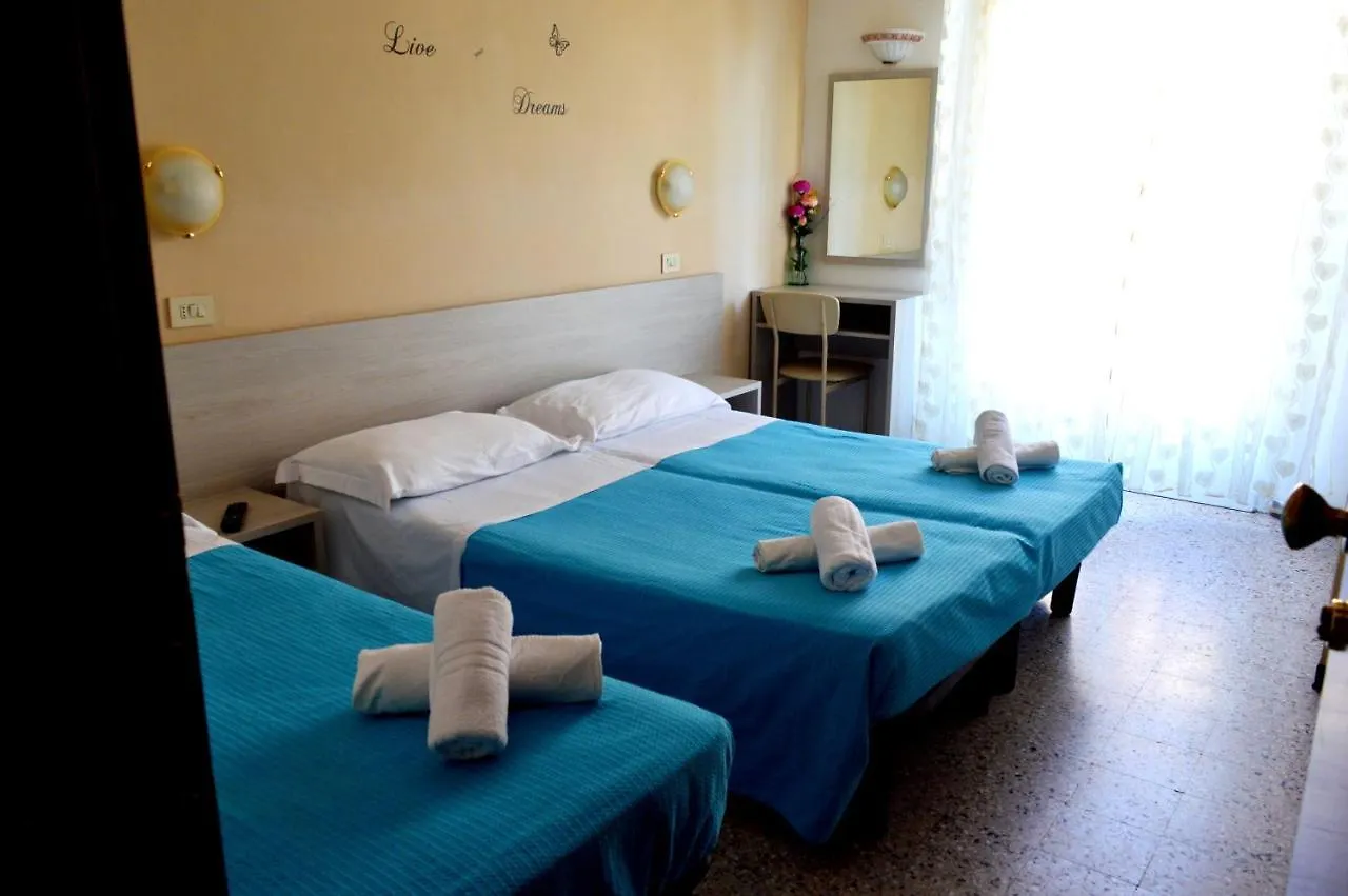 Hotel Cirene Rimini 3*,