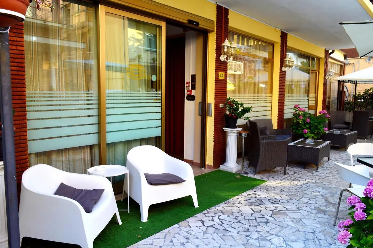 Hotel Cirene Rimini 3*,