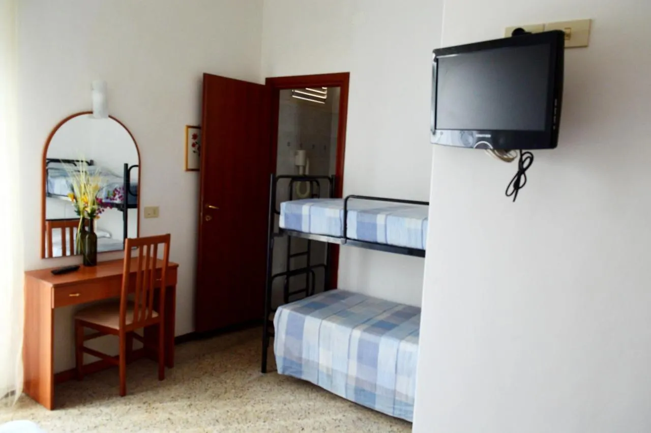 Hotel Cirene Rimini 3*,  Italy