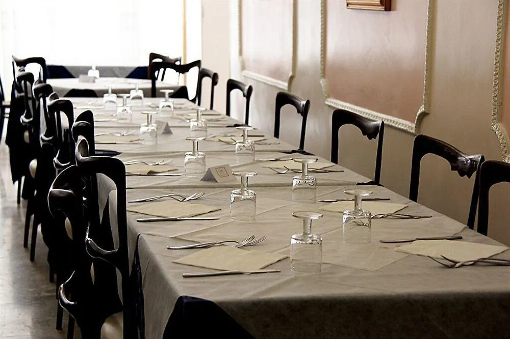 Hotel Cirene Rimini Italy